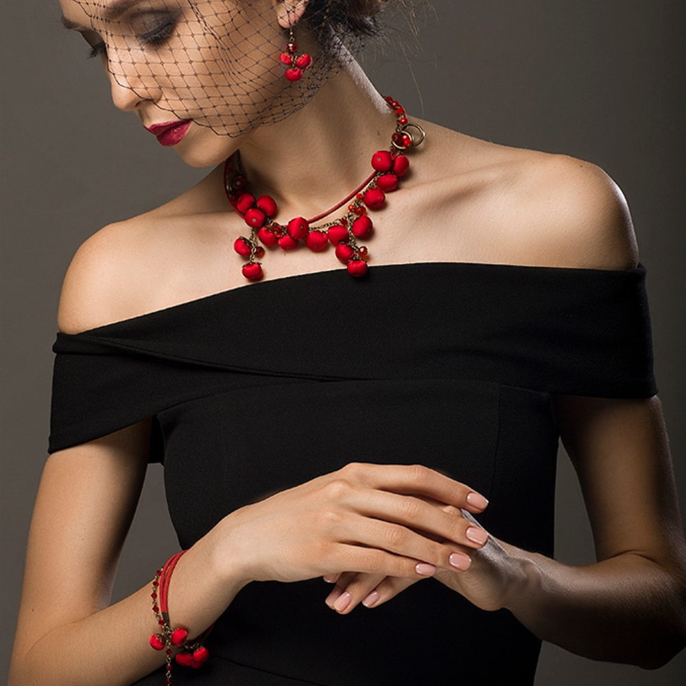"Stella" necklace by Ana Popova